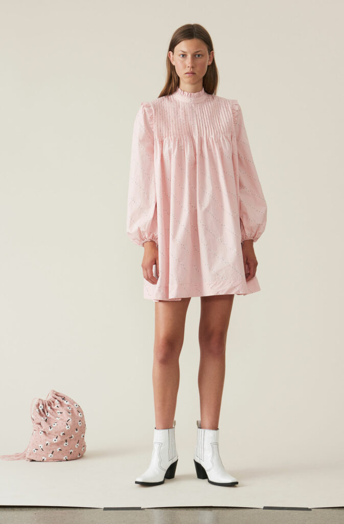 Metafor Barn Hæderlig Vælg kjole efter din kropstype - Pernille Thulin